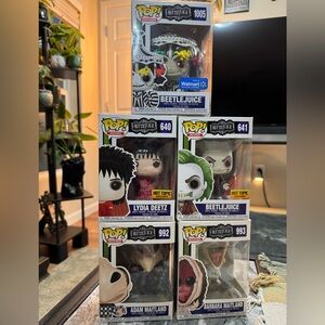 Hot Topic & Walmart Exclusive Beetlejuice and Maitlands Funko Pop Set